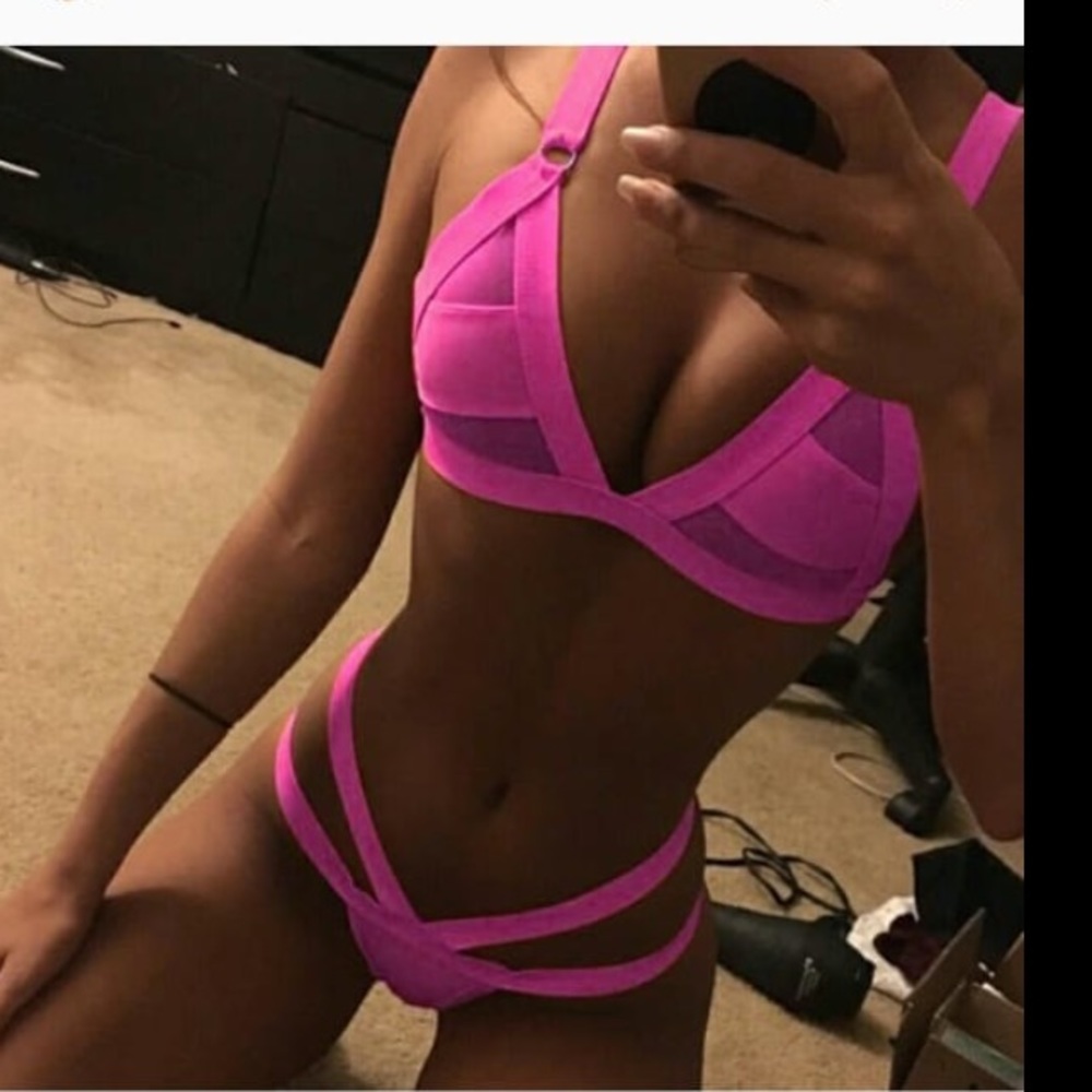 Sexy Thong Bikinis Hollow Out Swimwear Women